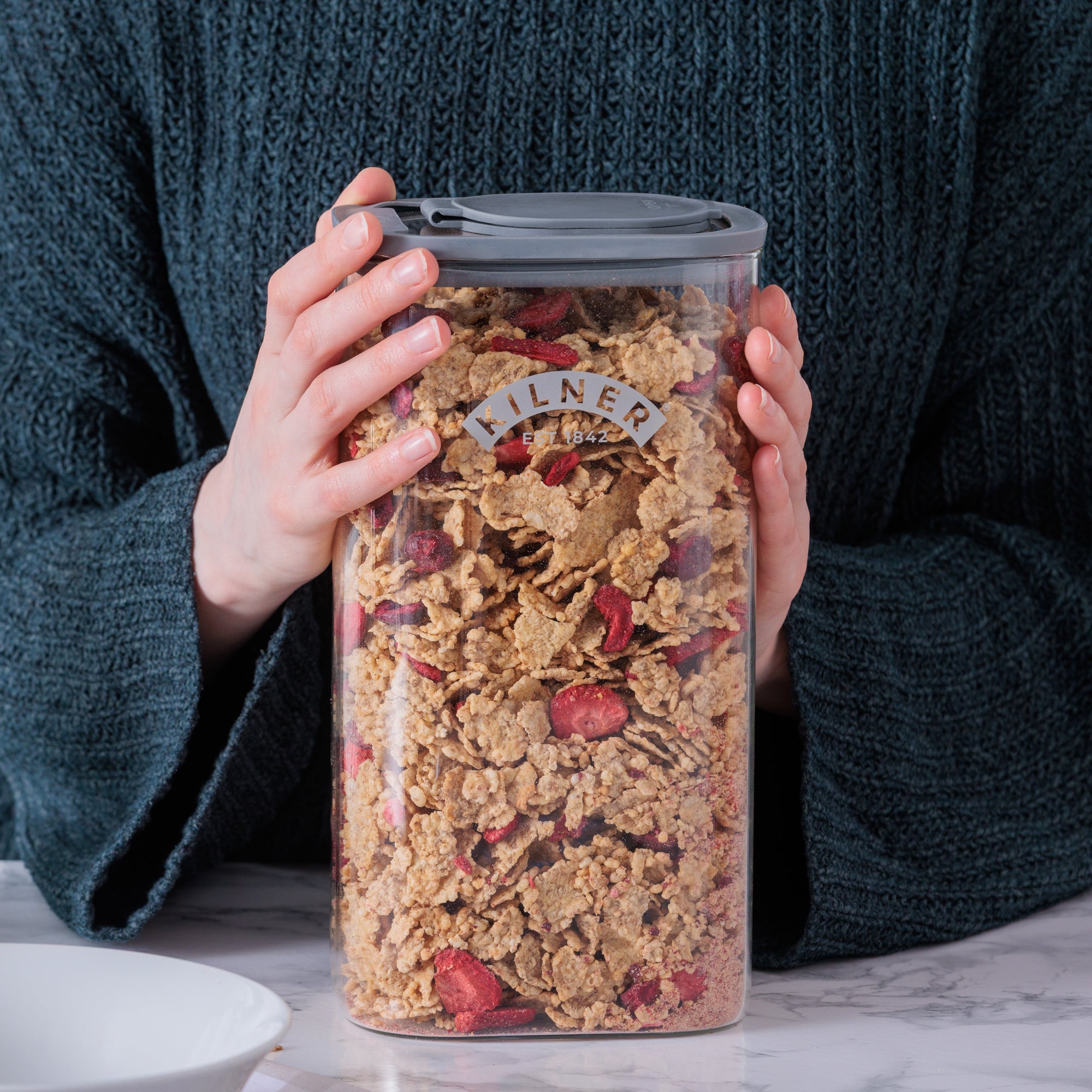 kilner-food-storage-m-slispender-3-liter-glas-mit-ausguss image 4